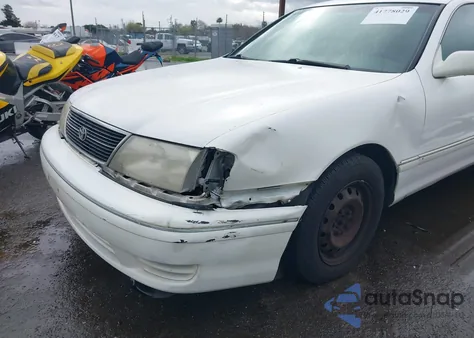 1999 Toyota Avalon Xl from USA, damaged, VIN 4T1BF18B2XU322902